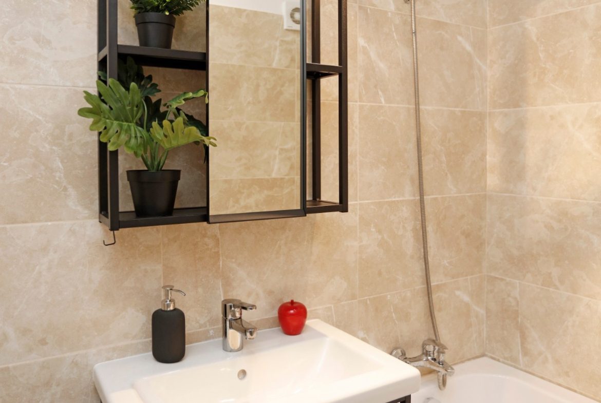 Orașul Avangarde - Militar